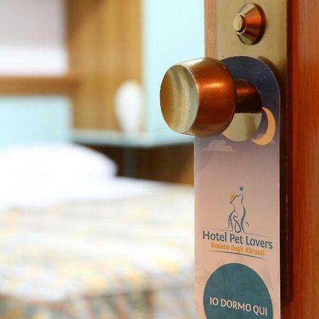 Hotel Marina روزيتو ديلي أبروتسي المظهر الخارجي الصورة