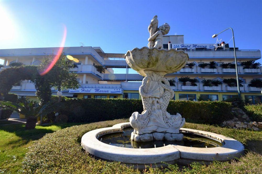 Hotel Marina روزيتو ديلي أبروتسي المظهر الخارجي الصورة