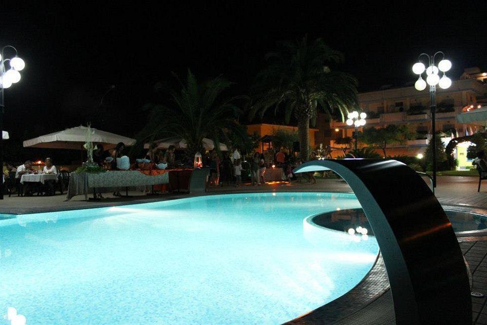 Hotel Marina روزيتو ديلي أبروتسي المظهر الخارجي الصورة