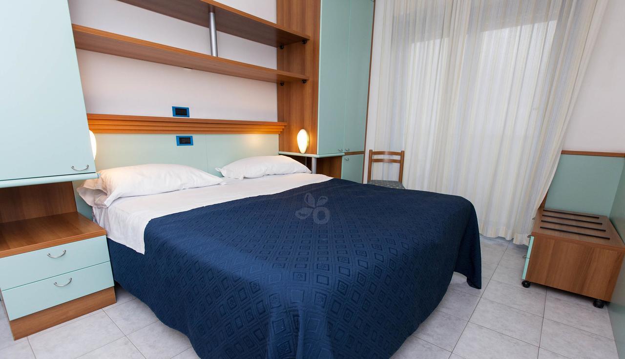 Hotel Marina روزيتو ديلي أبروتسي المظهر الخارجي الصورة