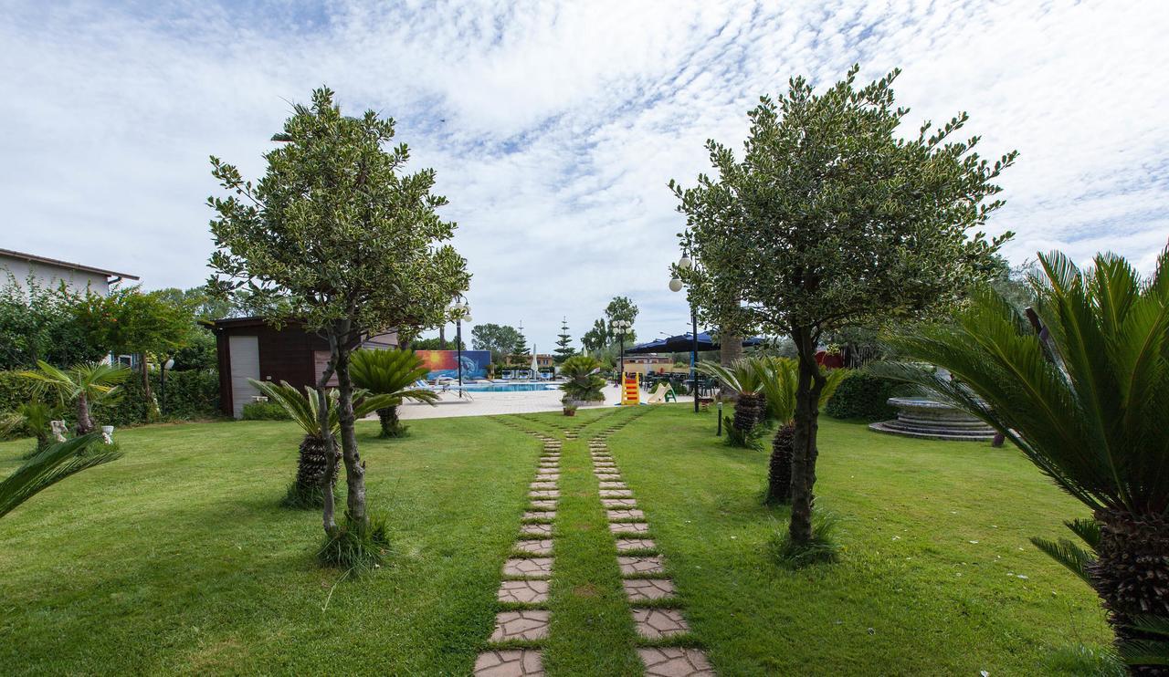 Hotel Marina روزيتو ديلي أبروتسي المظهر الخارجي الصورة