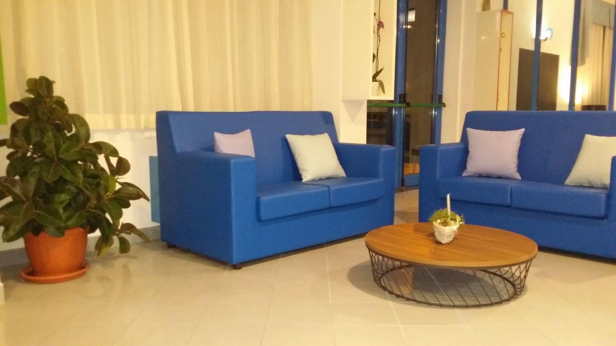 Hotel Marina روزيتو ديلي أبروتسي المظهر الخارجي الصورة